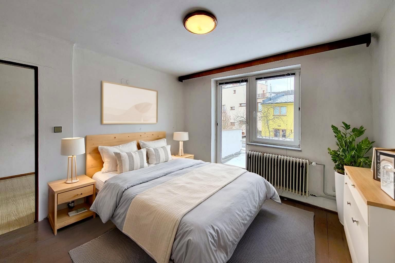 Prodej rodinného domu s terasou a nádvořím o UP 121 m², PP 95 m²,  pozemku 136 m², Jundrov, Brno - město