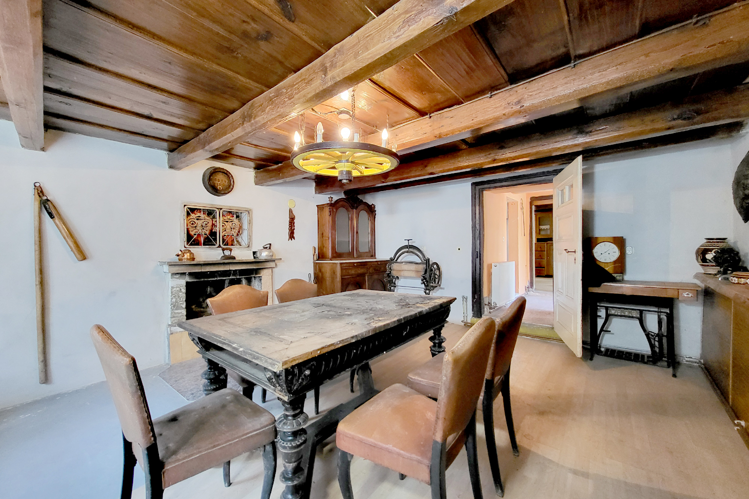 Prodej chalupy s krbem 95 m² s dvorem a atmosférou.